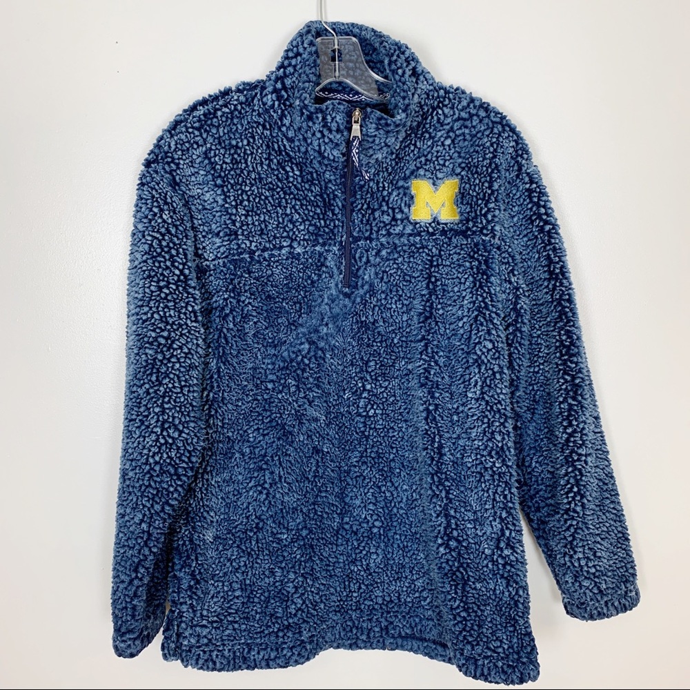 L University of Michigan pull over fuzzy fleece